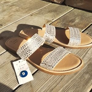2 strap formal slides